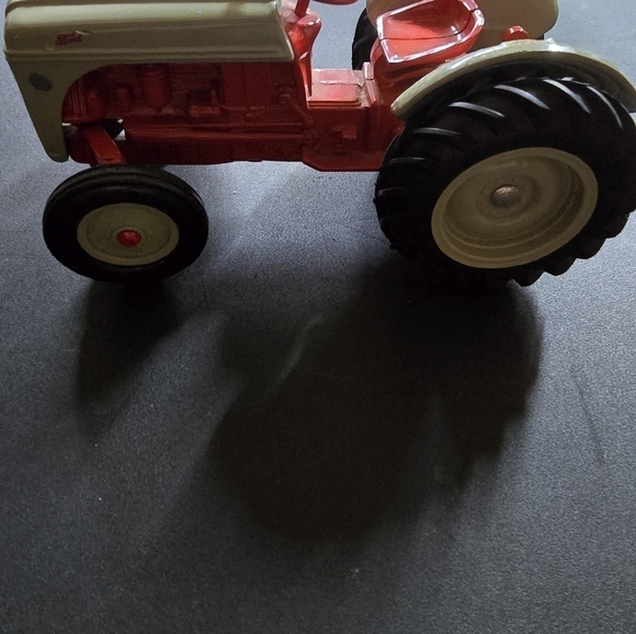 1986 ERTL 1953 Ford Tractor Replica NAA Collector's Edition 1293 OEM - Picture 4 of 7